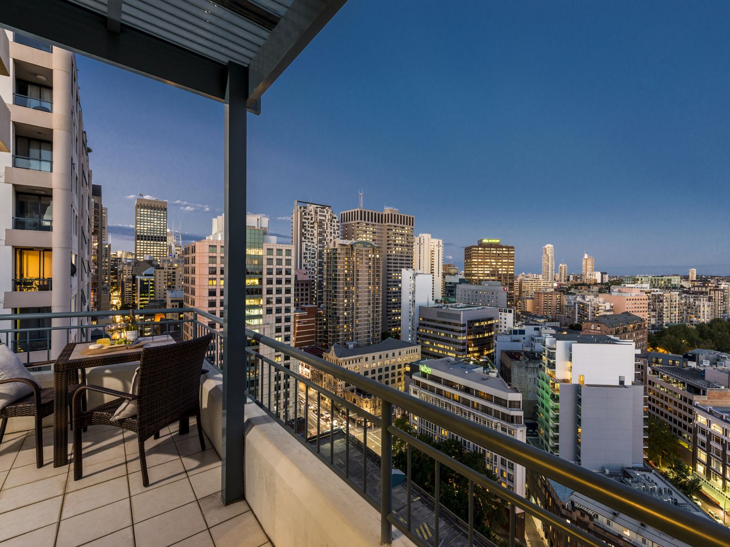 Oaks Sydney Castlereagh Suites Discover Holidays