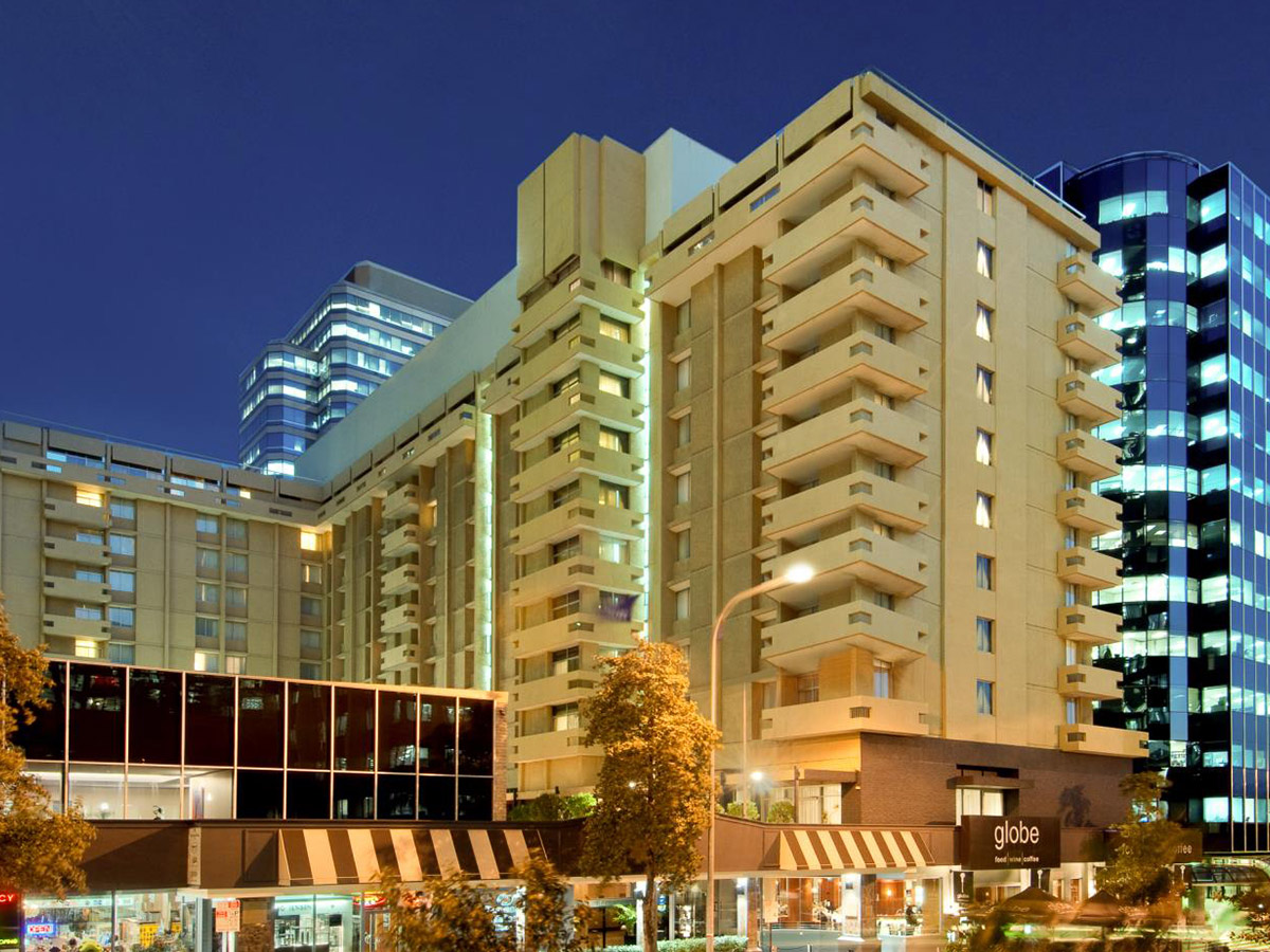 Parmelia Hilton Perth Hightide Holidays
